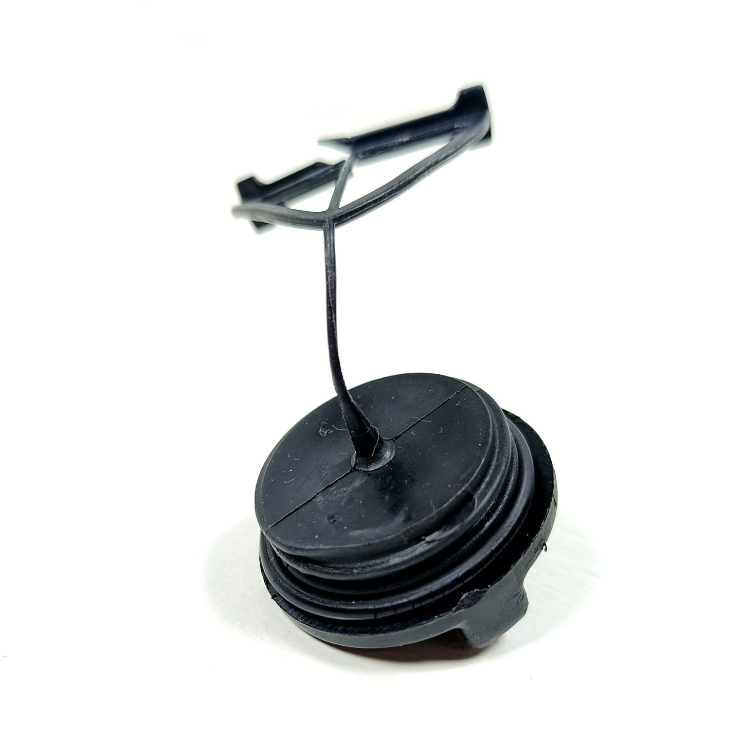 Tankdeckel Benzindeckel 010 114 050 Dolmar PS-33 330 340 39 390 400 401 410 Makita DCS