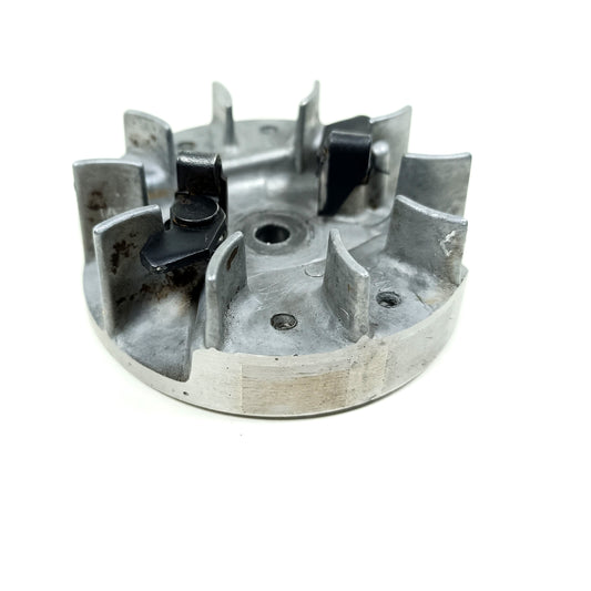 Volant moteur 94737 McCulloch 110 120 130 140 Mini Mac 6 25 30 35 Titan 7