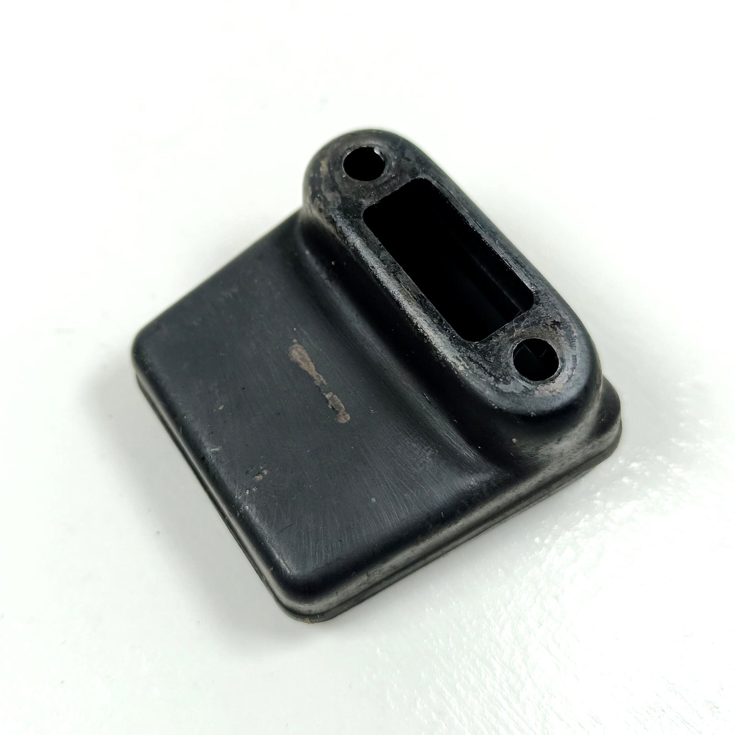 Auspuff 215411 McCulloch 110 120 130 140 Mini Mac 6 25 30 35 Eager Beaver Titan 7