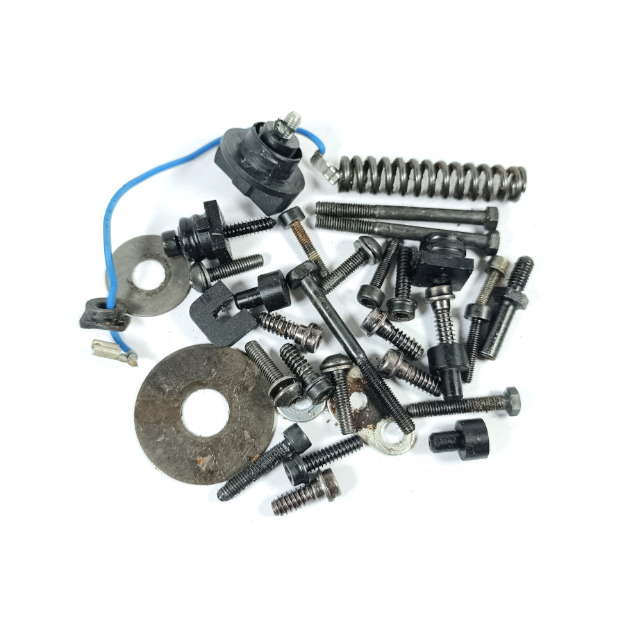 Schraubenpaket 3 Scheiben Muttern Kleinteile für McCulloch PM 10-42 10-46 10-49 10-51 Xtreme Partner