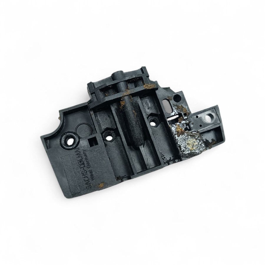 Flansch Boden 028 118 130 für Sachs Dolmar 100 100super 102 PS-33