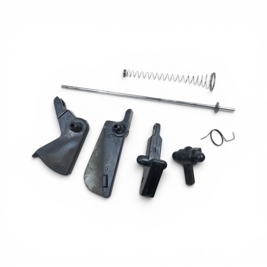 Gashebel Gashebelsperre Feder 70619 für Homelite VI Super 2 / SL