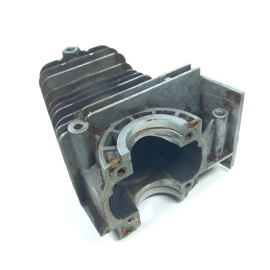 Zylinder Ø42mm 2100330 » Solo 638 Farmer 38