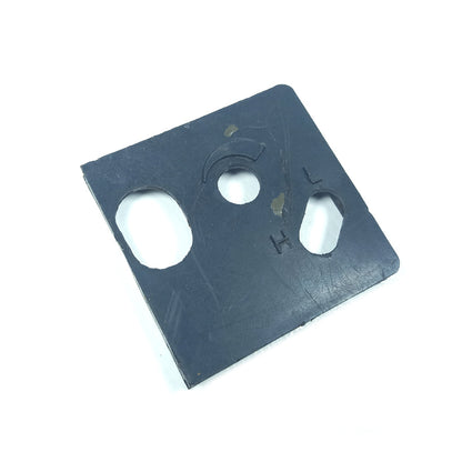 Verschlußplatte Abdeckung 2074646 » Solo 600 605 606 631 632 634 638 641 Farmer 31 32 38