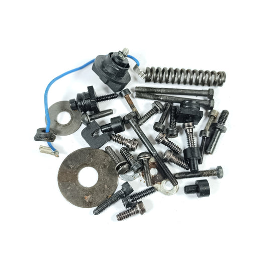 Schraubenpaket 3 Scheiben Muttern Kleinteile für McCulloch PM 10-42 10-46 10-49 10-51 Xtreme Partner