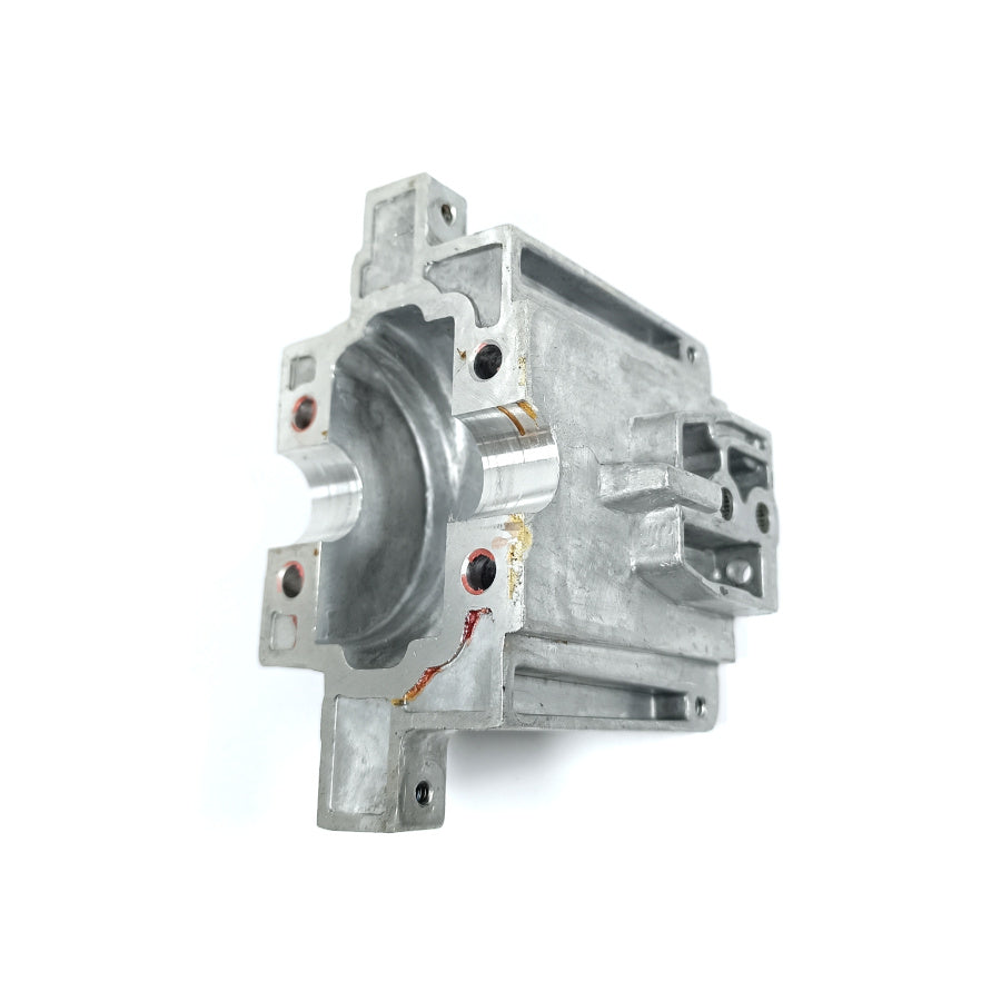 Kurbelgehäuse Kurbelwellenwanne 301051 für McCulloch 833 835 836 838 839 Einhell MKS 38/41 AL-KO Grizzly