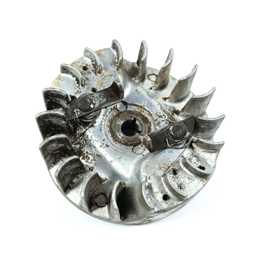 Polrad Schwungrad 503 59 46-04 für Husqvarna 40 45 Jonsered 2041 2045