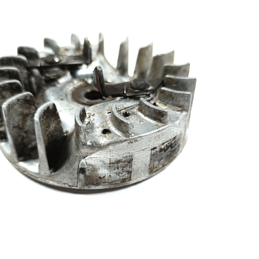 Polrad Schwungrad 503 59 46-04 für Husqvarna 40 45 Jonsered 2041 2045